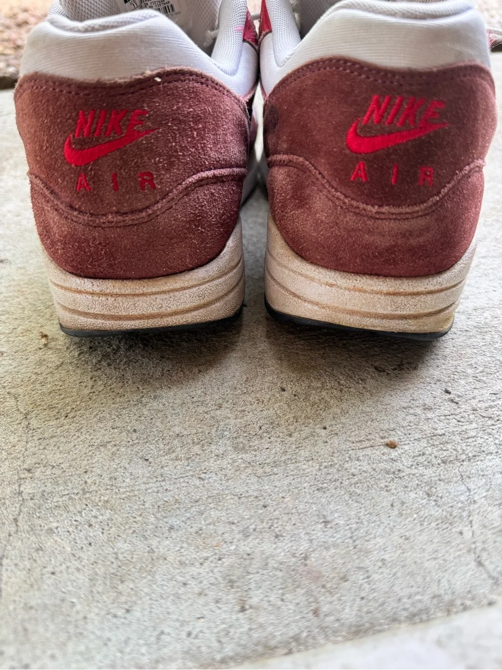 Nike Men's AIR MAX 1 - maroon red RARE clrway - size 11
